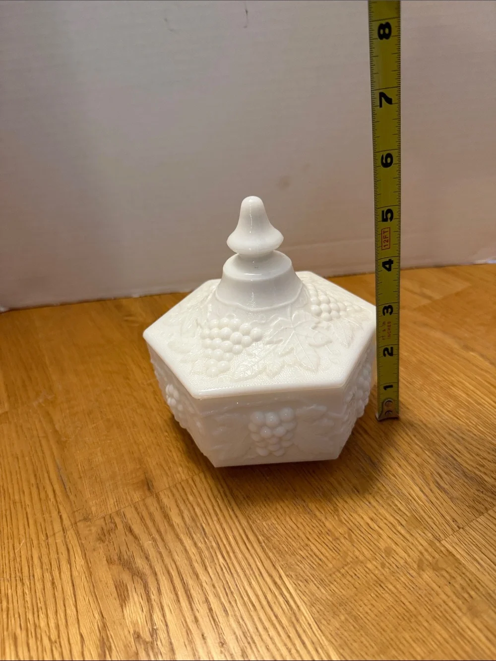 Hexagonal White Ceramic Trinket Dish with Embossed Monogram